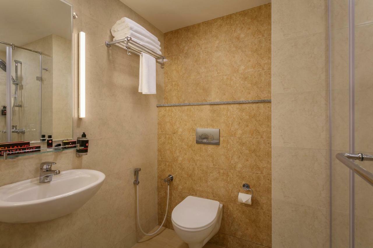 Hotel Ginger Sānand Extérieur photo